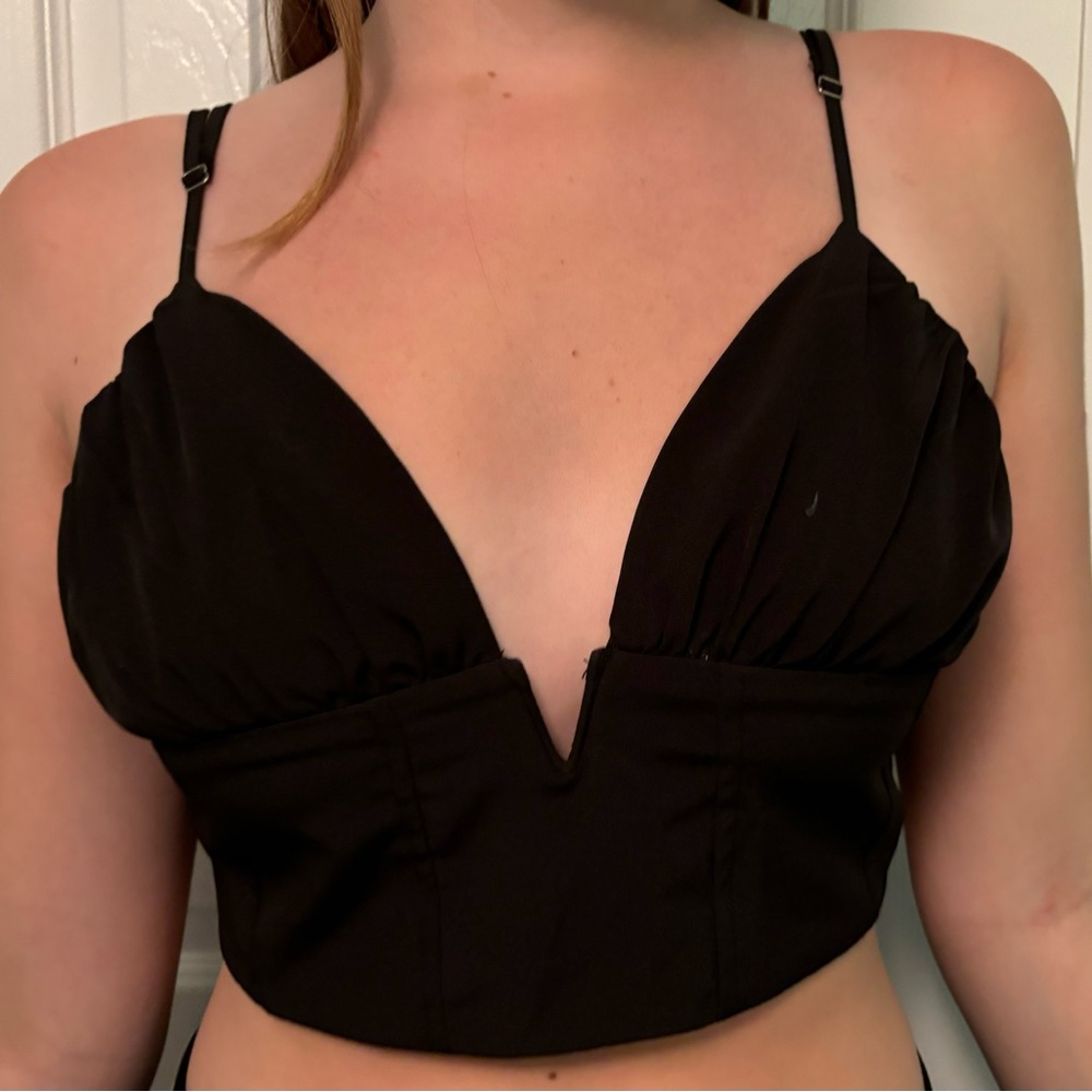 Black crop top